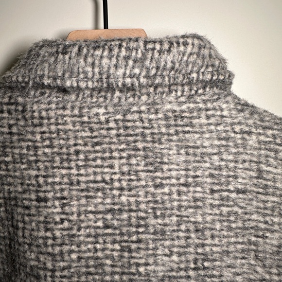 ABERCROMBIE AND FITCH - Fuzzy Sherpa-Lined Shirt Jacket - Menβs 2XL - Picture 7 of 9